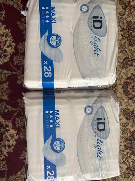 Photo of free iD Expert Light Maxi Pads (UB7, West Drayton, Hillingdon) #1