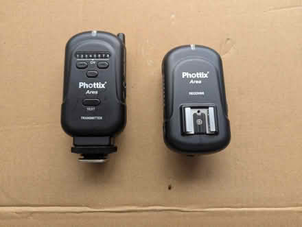 Photo of free Radio trigger and receiver for camera flashes — Phottix Ares (Chorley SK9) #1
