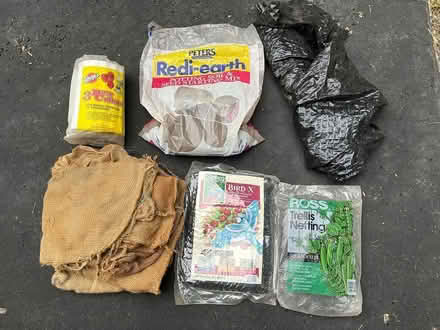 Photo of free Gardening supplies (east Carpentersville) #1