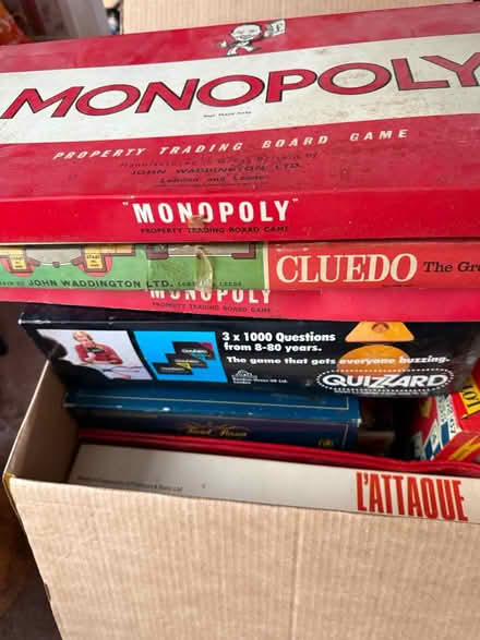 Photo of free trivial pursuits. monopoly. cleudo (Croydon. CR2 9) #1
