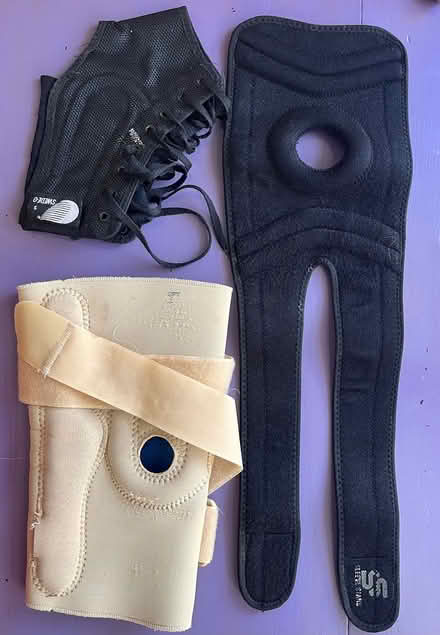 Photo of free Knee and ankle braces (Adams Morgan) #1