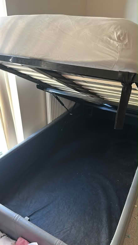 Photo of free Single ottoman bed (Nw95ze) #3