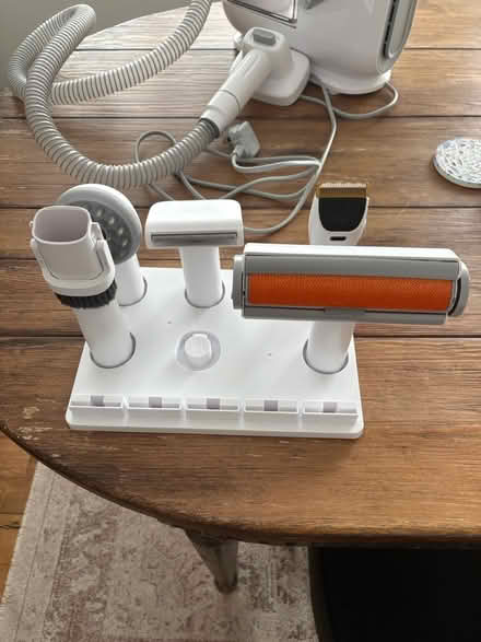 Photo of free Pet grooming kit (HR4 8lg) #2