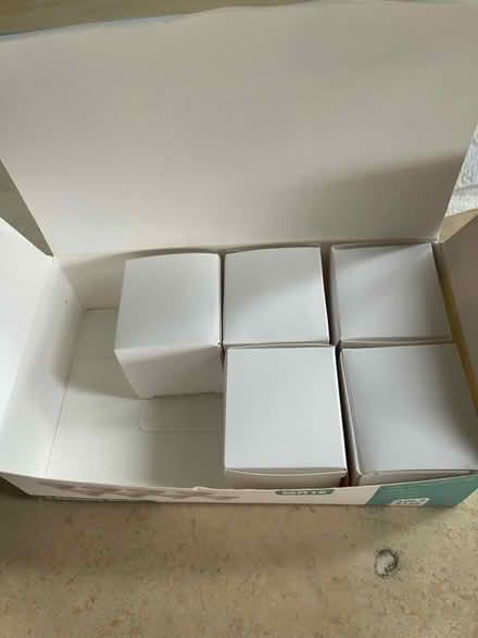 Photo of free Mixture of bulbs (Heswall CH60) #4