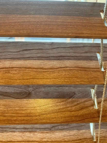 Photo of free Wood Venetian blind (Alstone GL50) #2