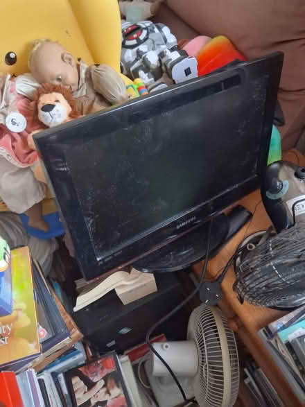 Photo of free Tvs (Handsworth S13) #3
