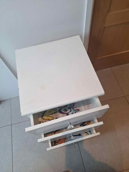 Photo of free Drawer Set / bedside table (CR5 old coulsdon) #3