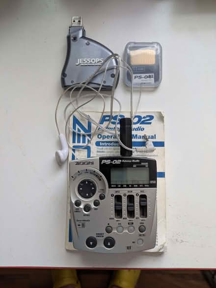 Photo of free Zoom PS 02 Palmtop Studio (Wyton PE28) #1