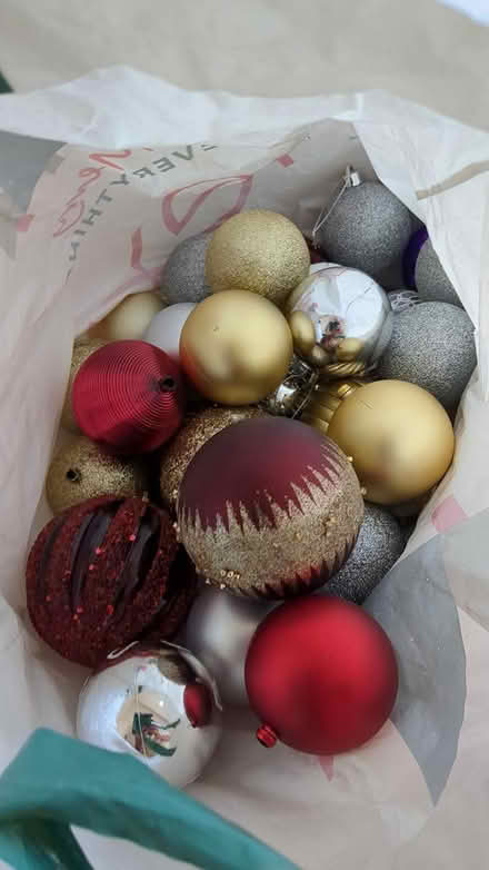 Photo of free Christmas decs (Enfield EN1) #2