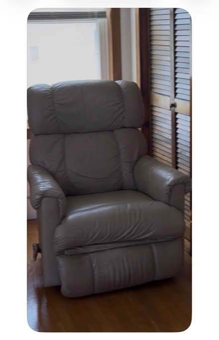 Photo of free Recliner (Roslindale) #2