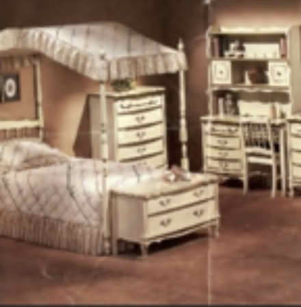 Photo of free Remember the 70s? Sears twin bed (Central Park) #1