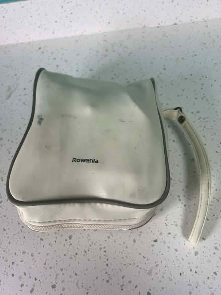 Photo of free Rowenta travel iron (Henfield BN5) #3