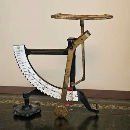 Photo of free Old fashioned Austrian letter scales (Elmstead BR7) #3