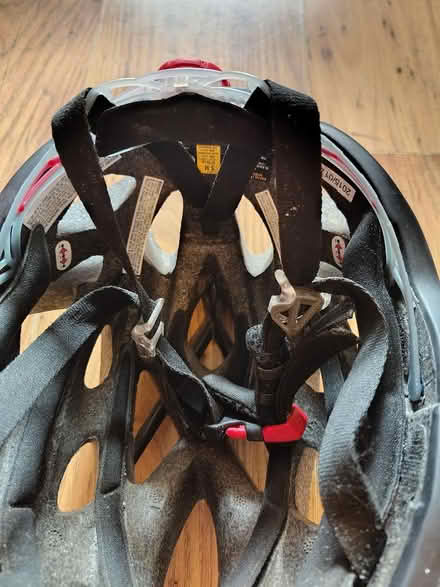 Photo of free Cycling helmet adults S-M (Hulme M15) #3