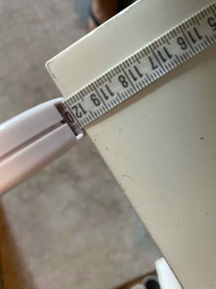 Photo of free Desk (BA2) #3