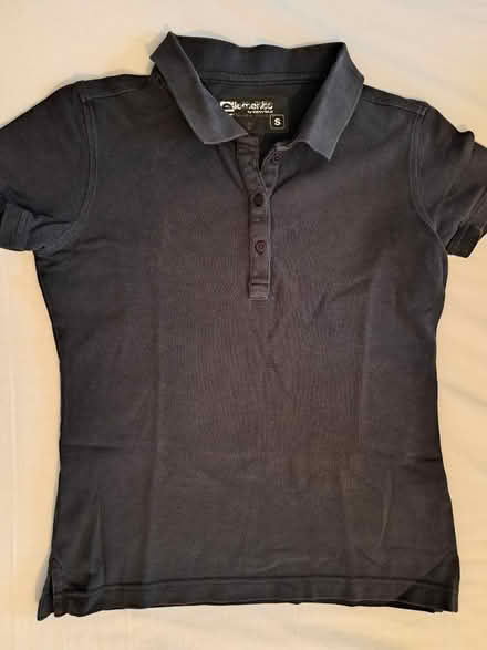 Photo of free 2 women's tshirts, size S (Rotherhithe SE16) #2