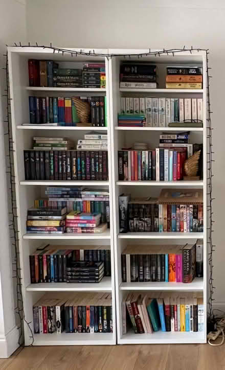 Photo of free Bookshelf (Hadleigh SS7) #1