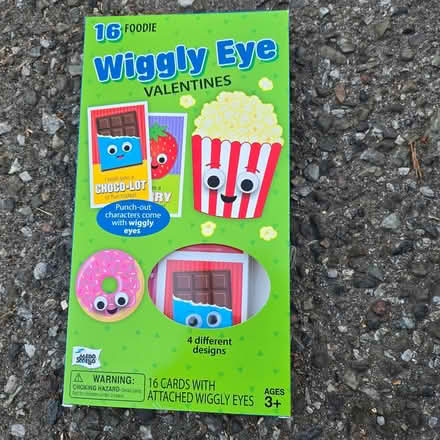 Photo of free Kids Valentines Card Packages (94041) #3