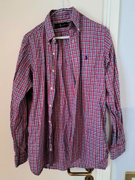 Photo of free Man shirt (Rotherhithe SE16) #1