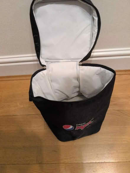 Photo of free Insulated Picnic Bag (Eastcote HA5) #1