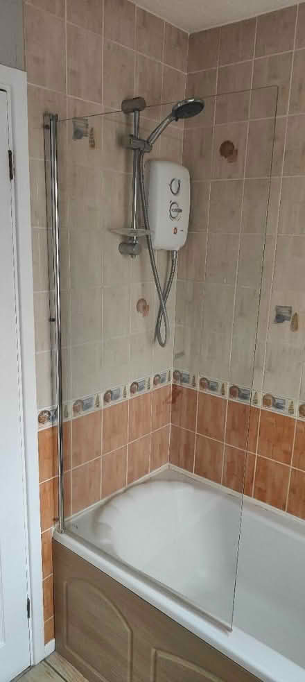 Photo of free Shower screen (Trowbridge BA14) #1
