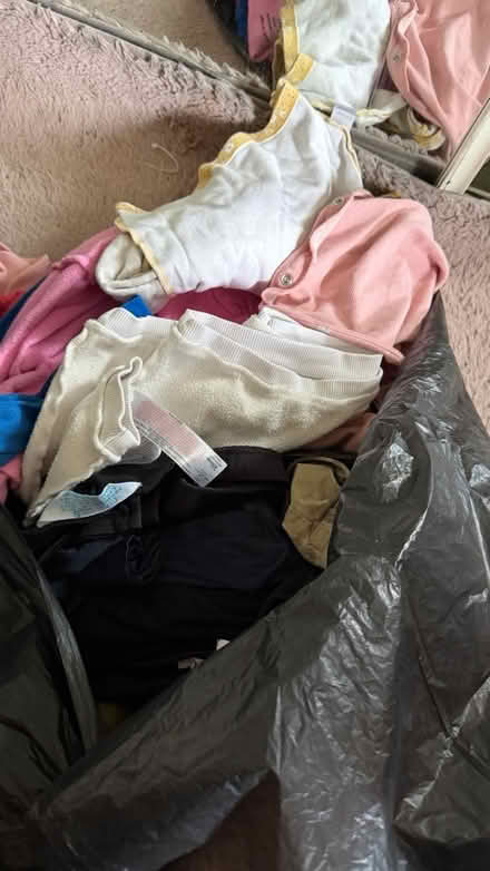 Photo of free Clothes (West croydon.CR0.) #1