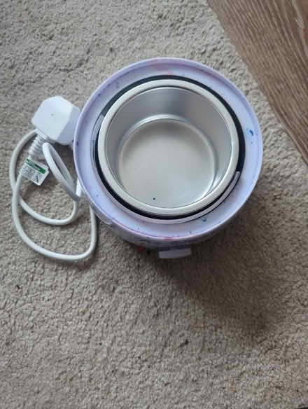 Photo of free Wax warmer (Wokingham RG40) #1