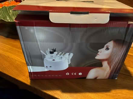 Photo of free “Dermabrasion” set (Widcombe BA2) #1