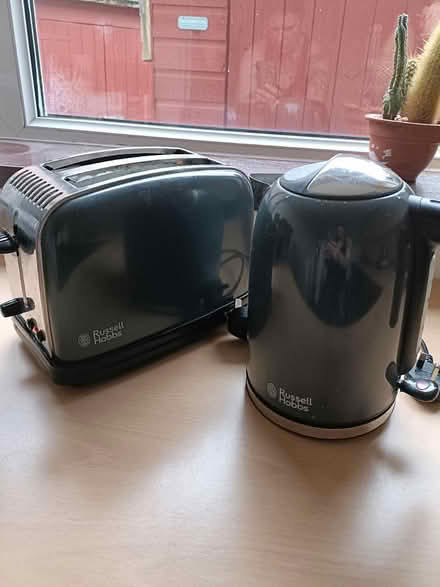 Photo of free Kettle and toaster set (SK8 3HB) #1