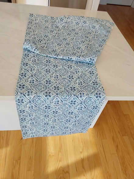 Photo of free Table Runner (K2A 0G7) #2