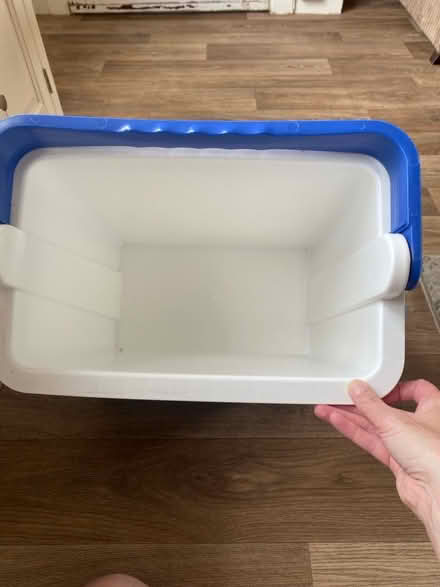 Photo of free Cool Box (Whins of Milton FK7) #2