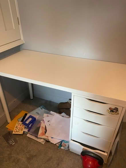 Photo of free Desk (BA2) #1