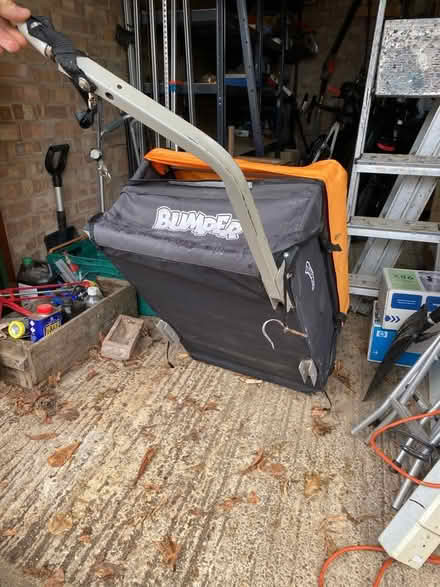 Photo of free Bugee trailer - no wheels (The Dell SG4) #2