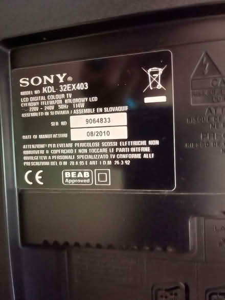 Photo of free Sony Bravia TV - needs Freeview / Apple / Sky box (Torbrex FK7) #4
