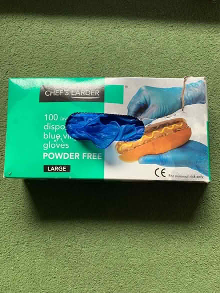 Photo of free Gloves (Tunbridge Wells S. TN2) #1