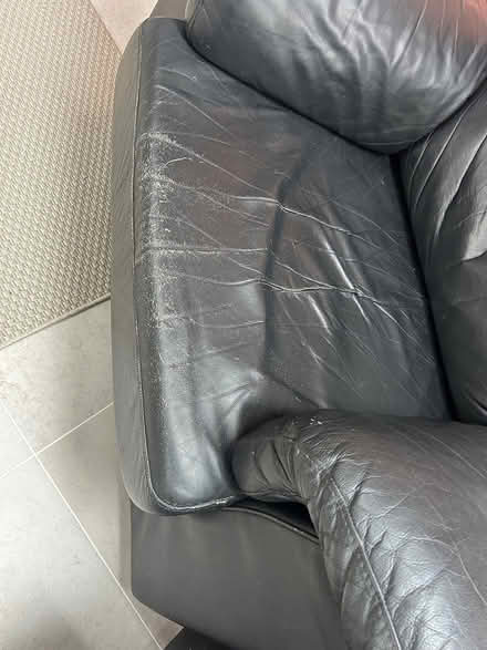 Photo of free 3 piece leather suite (Dublin 15) #2