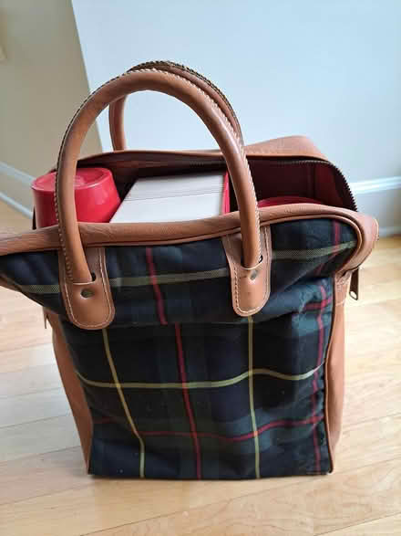 Photo of free Vintage drink and sandwich carrier (winnetka) #1