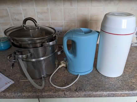 Photo of free Electric kettle, steamer (Chorley PR7 Off Pall Mall) #1