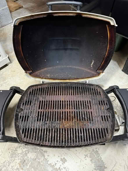 Photo of free Weber portable gas grill (Glenmoore) #2