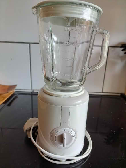 Photo of free Blender, freestanding (Hulme M15) #1