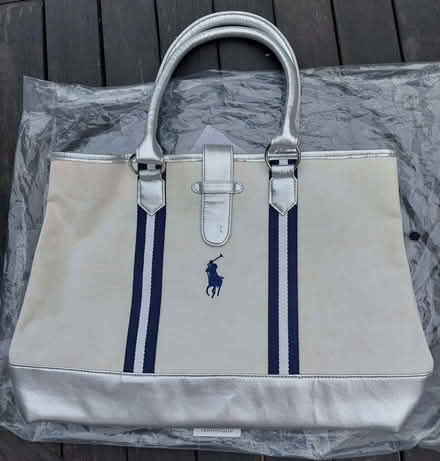 Photo of free Brand new fabric shoulder bag as seen (Top Amersham HP6) #2