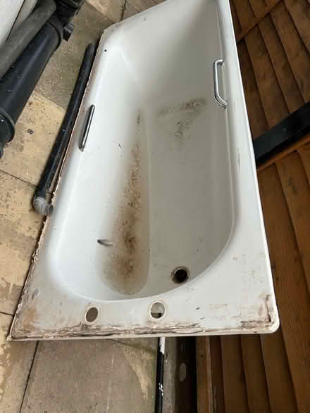 Photo of free steel bath (West Hendon NW9) #1