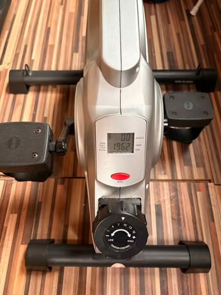 Photo of free Desk bike (Gl15 4rl) #2