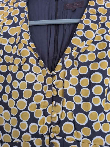 Photo of free Short patterned dress S (W5) #2