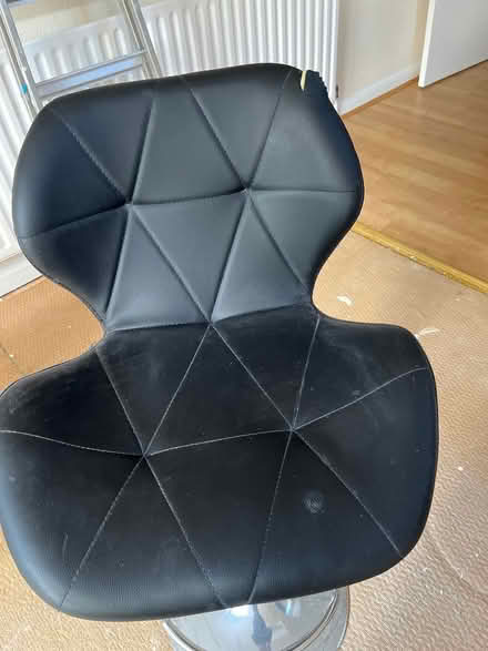 Photo of free Bar stool (Orpington) #4