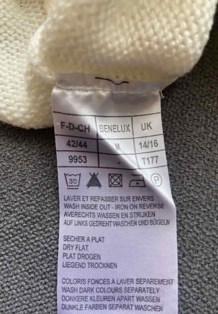 Photo of free Ladies White Jumper (Lambeth SW16) #3