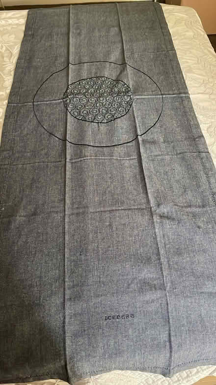 Photo of free Blue table runner with 2 placemats (Anerley SE20) #1