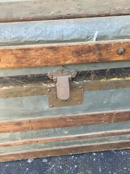Photo of free Antique steamer Trunk (Park Ave. Stoneham/Wakefield) #4