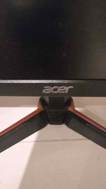 Photo of free 24" Acer computer monitor (North Laine BN1) #2