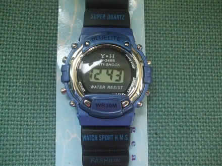 Photo of free LASEKA digital wrist watch (Stretford M32) #2